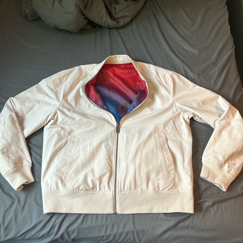 White “Guess” Jacket With Portrait Inside